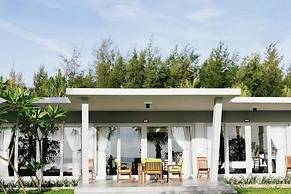 Lăng Cô Beach Resort