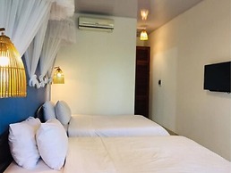 Lăng Cô Beach Resort