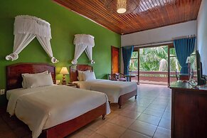 Lăng Cô Beach Resort