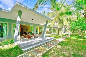 Lăng Cô Beach Resort