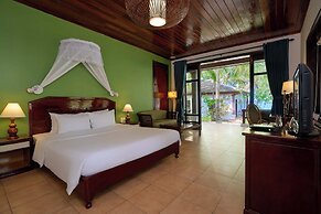 Lăng Cô Beach Resort