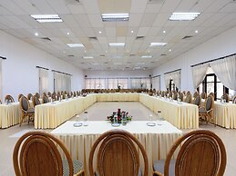 Lăng Cô Beach Resort