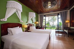 Lăng Cô Beach Resort