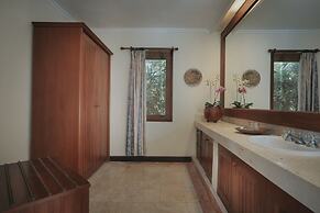 Parigata Villas Resort