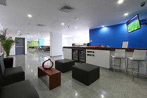 One Guadalajara Periférico Poniente