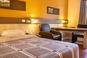 Hotel 10 Sao Leopoldo