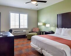 Quality Inn & Suites Victoria East