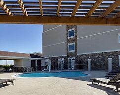 Quality Inn & Suites Victoria East