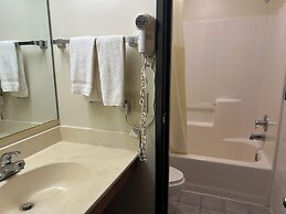 Northwoods Inn & Suites Blackduck