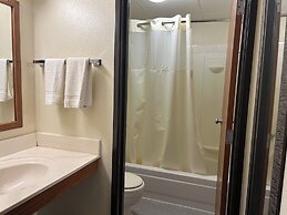 Northwoods Inn & Suites Blackduck