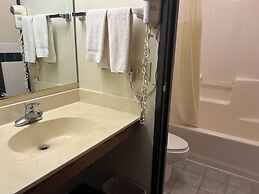 Northwoods Inn & Suites Blackduck