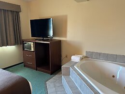 Northwoods Inn & Suites Blackduck