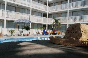 Seabonay Oceanfront Motel