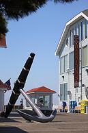 Seabonay Oceanfront Motel