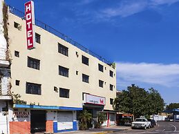 OYO Hotel Brazil,Guadalajara,Estadio Jalisco