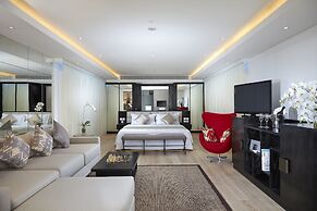 Double-Six Luxury Hotel