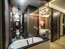 De Chai Oriental Nimman