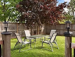 Days Inn by Wyndham Stouffville