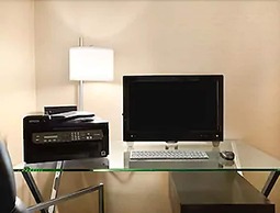 Days Inn by Wyndham Stouffville