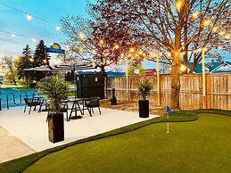 Days Inn by Wyndham Stouffville