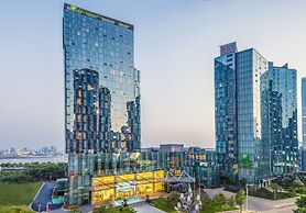 Holiday Inn Nanchang Riverside by IHG