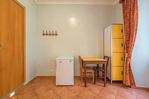 Alessandro Palace & Bar - Hostel