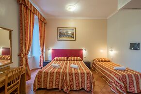 Alessandro Palace & Bar - Hostel