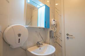 Alessandro Palace & Bar - Hostel