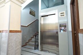 Alessandro Palace & Bar - Hostel