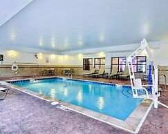 Comfort Suites Uniontown