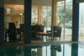 Hotel Daisy Budget