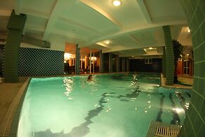 Hotel Daisy Budget