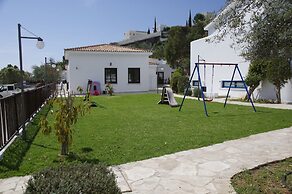 Hylatio Tourist Village