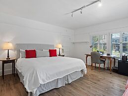 The Upham Hotel