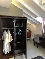 Curacao Suites Hotel