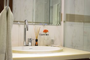 Curacao Suites Hotel