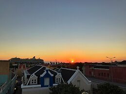 Curacao Suites Hotel