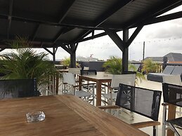 Curacao Suites Hotel