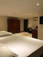 Curacao Suites Hotel