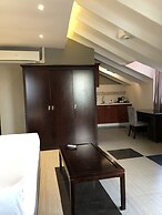 Curacao Suites Hotel