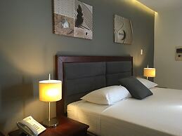 Curacao Suites Hotel