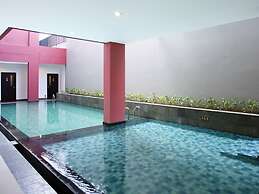 Amaris Hotel Dewi Sri