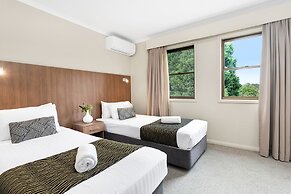 Peninsula Nelson Bay Motel and Serviced Apartments