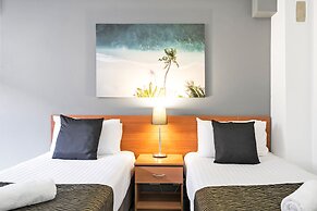 Peninsula Nelson Bay Motel and Serviced Apartments
