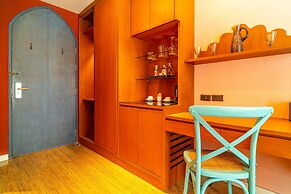 Amber Boutique Silom Hotel