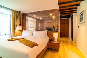 Amber Boutique Silom Hotel