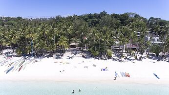 CocoLoco Boracay Beach Resort
