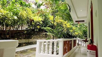 CocoLoco Boracay Beach Resort