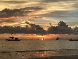 CocoLoco Boracay Beach Resort