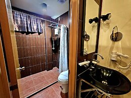 CocoLoco Boracay Beach Resort